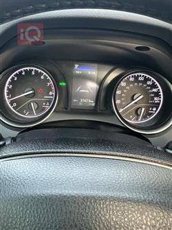 تۆیۆتا کامری